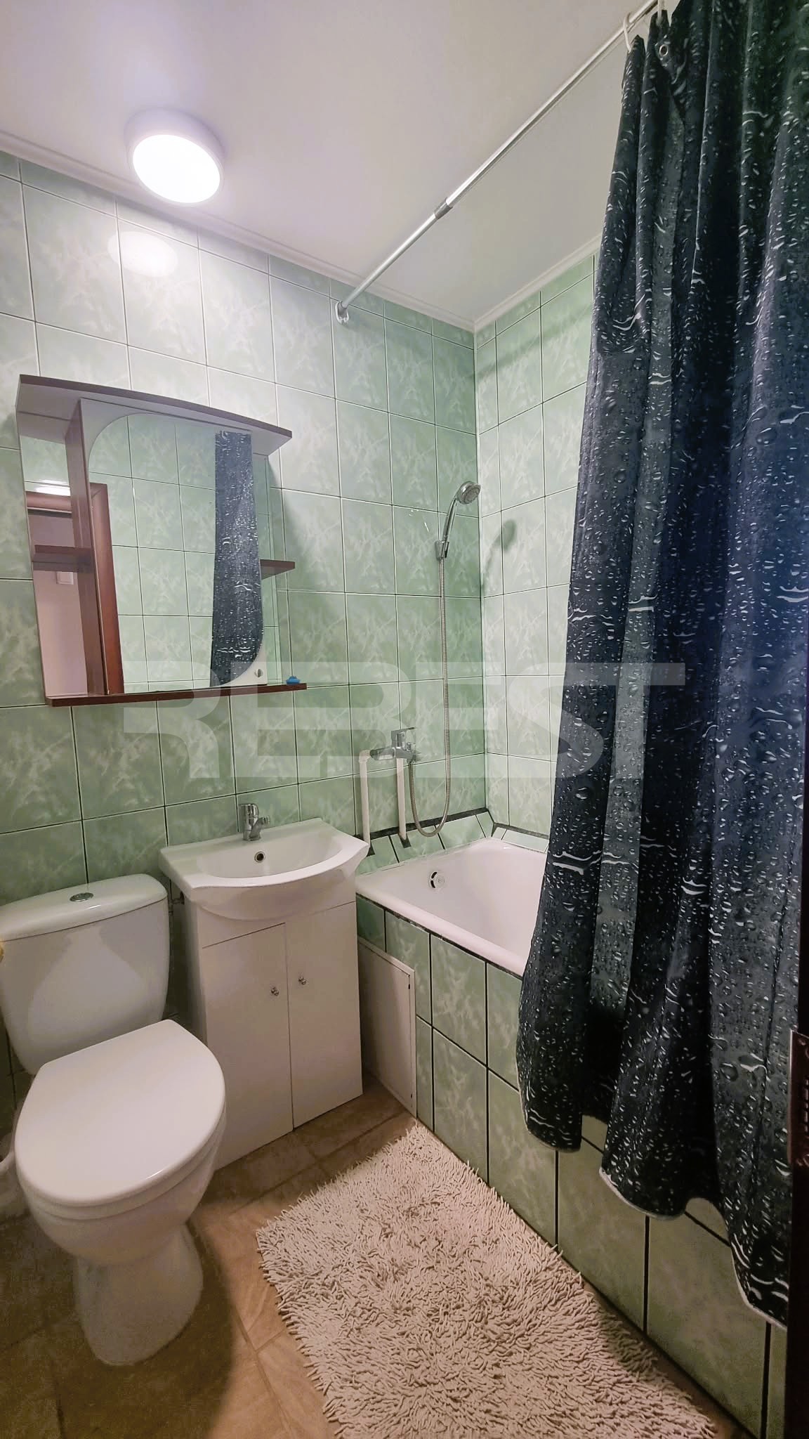 b3b4ccf9-4a1d-4df5-8e2a-d30e0dba24eb