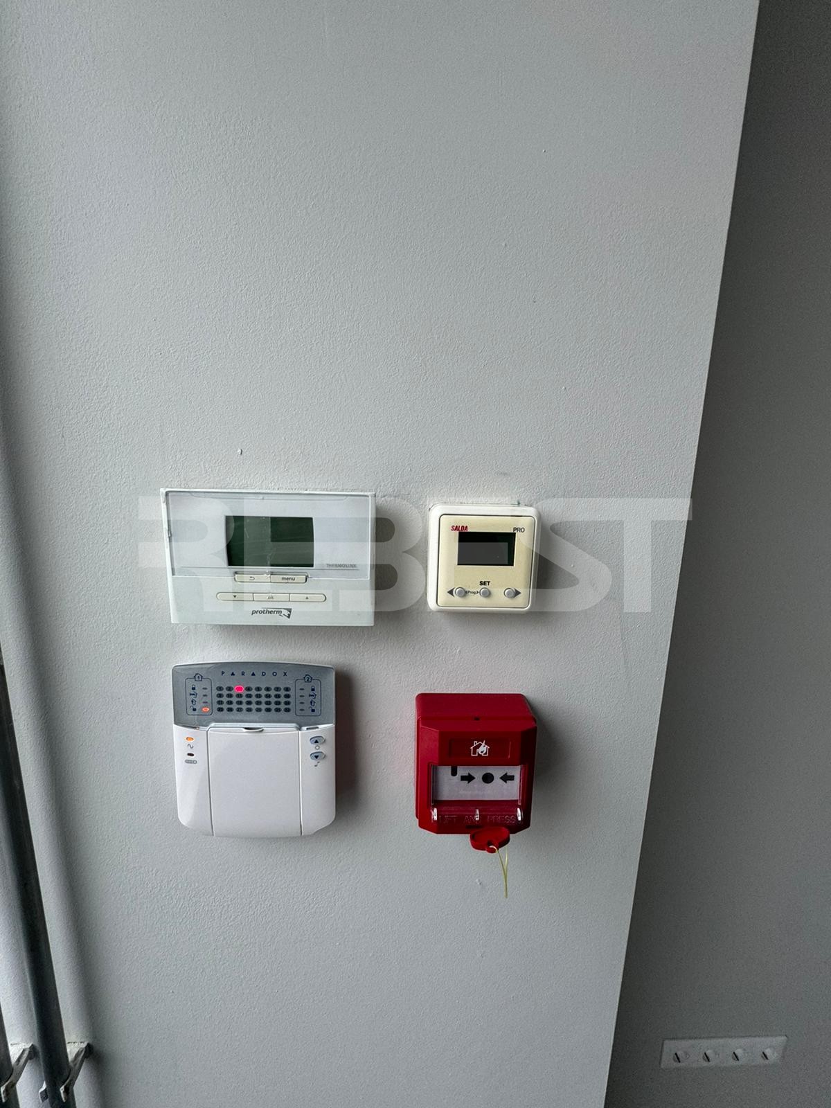 WhatsApp_Image_2026-04-28_at_15.40.18_(2)