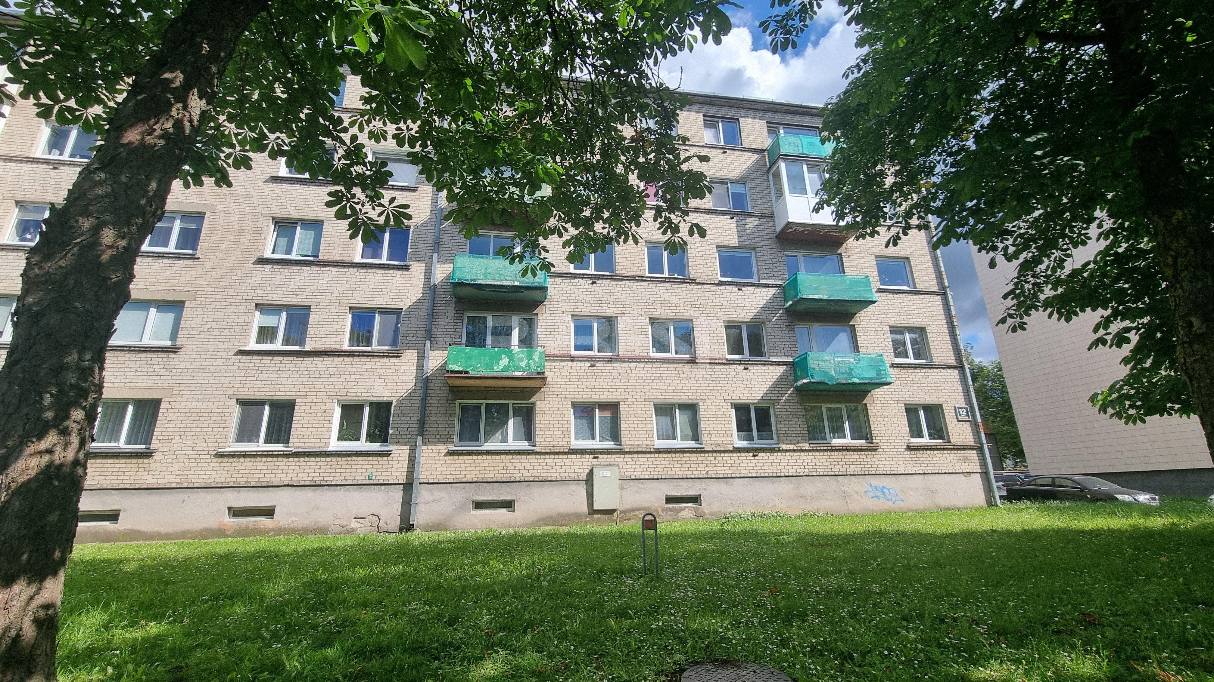 1000037286