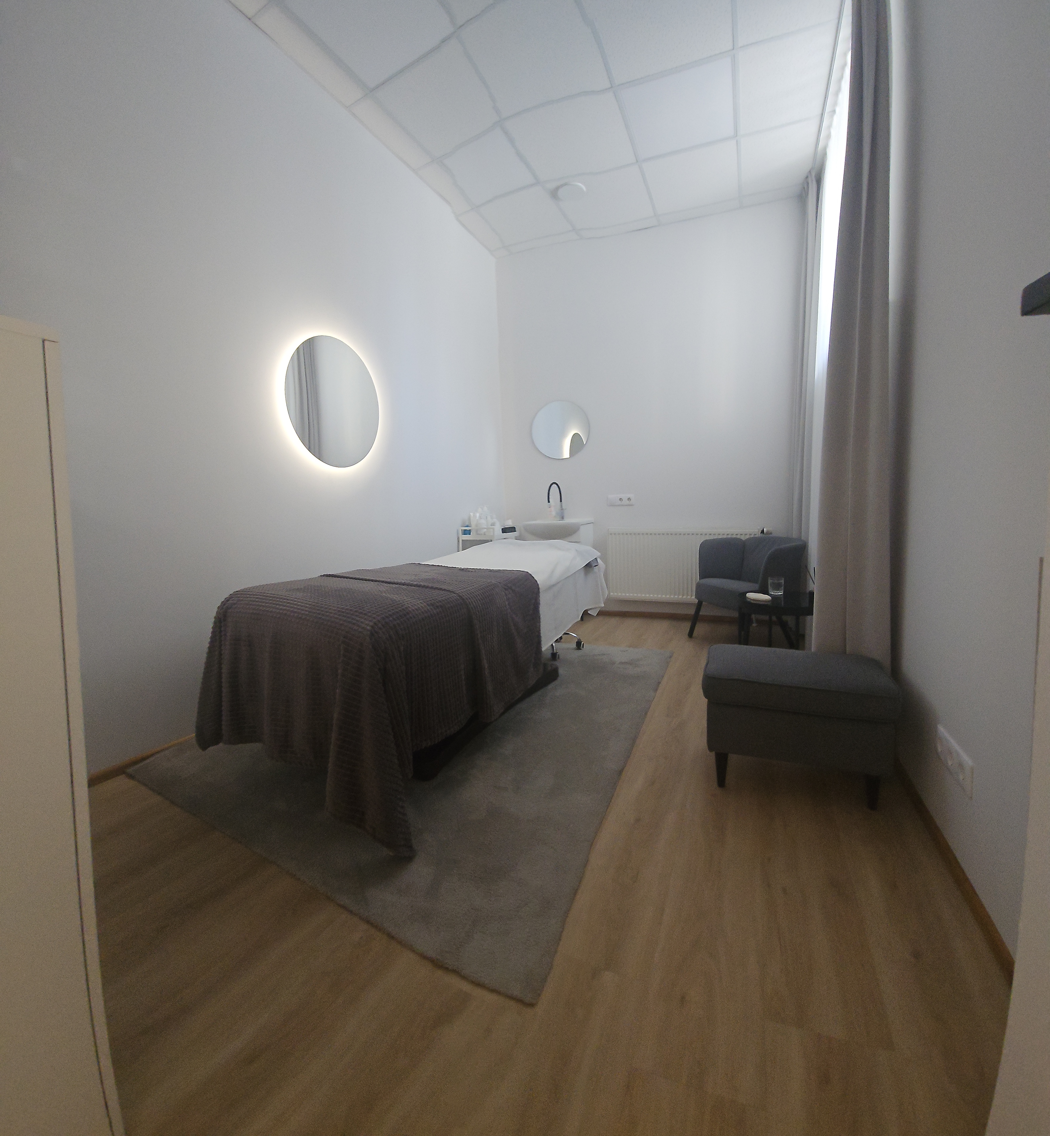 35 kv. m patalpa (įėjimas iš kiemo)